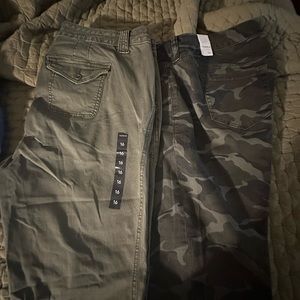 Never used torrid capri pants